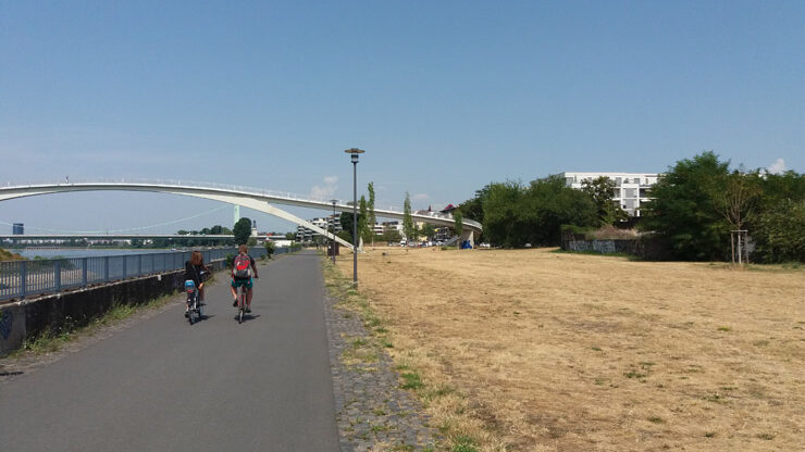 Lindgens-Areal Köln-Mülheim - Foto Rheinboulevard